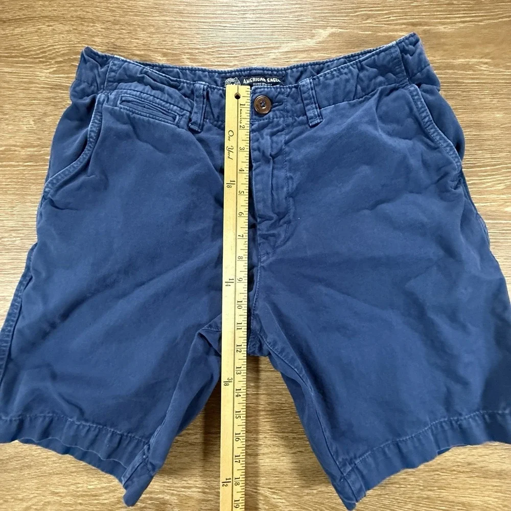 American Eagle Men's Classic Chino Shorts Blue Flat Front Casual Summer Size 32